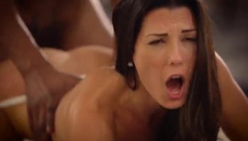 Eurobabe Victoria Rose pounded for cash